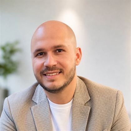 Antonel Andrijanic, infermiere diplomato